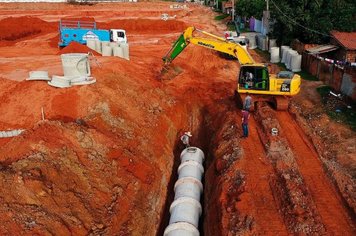 Prefeitura realiza obras de galerias e drenagem no Jardim Vienense