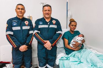 Equipe do Samu realiza parto de emergência em Agudos