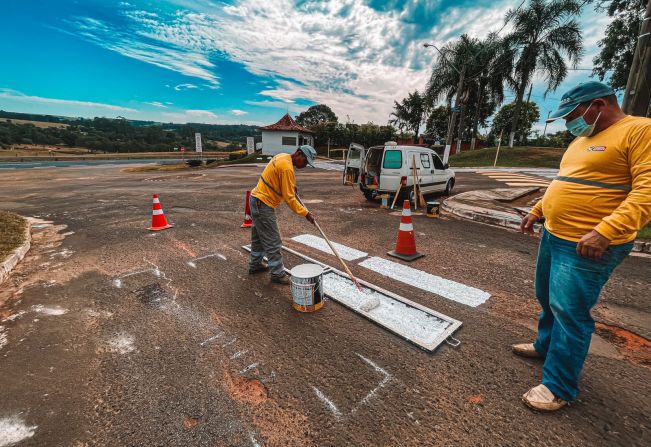 Setor de Trânsito promove ações de sinalização para garantir a segurança viária